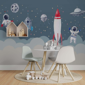 Космонавты