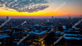 Вечерний город