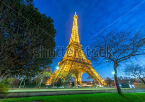 Эйфелева башня