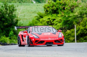 Спортивная машина