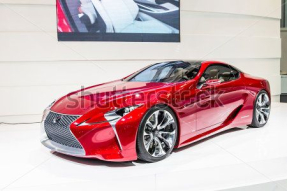 Червоне авто