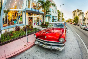 Ретро автомобиль