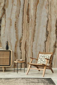 Вертикальные поломы мрамора