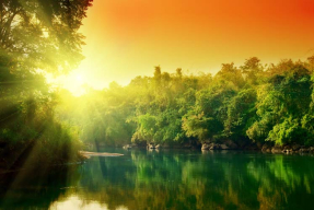 Солнце над озером