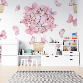 Воздушный шарик с бабочками