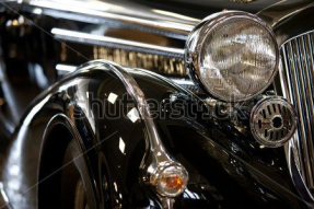 Ретро автомобиль