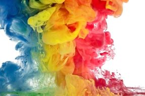 Разноцветный дым