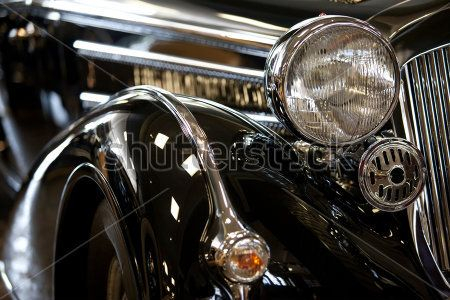 Ретро автомобіль