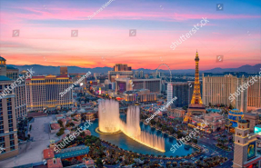 Город в закате