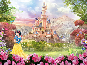 Белоснежка на поляне