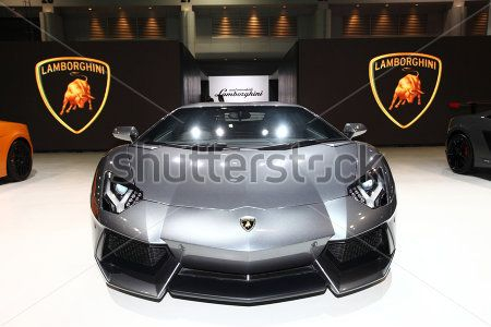 Серая машина