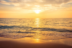 Закат на море