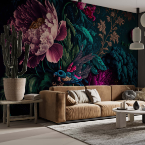 Яркий цветок