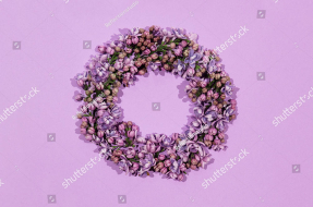 Венок из сирени
