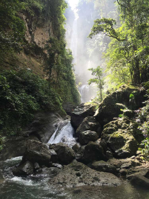 Горный водопад