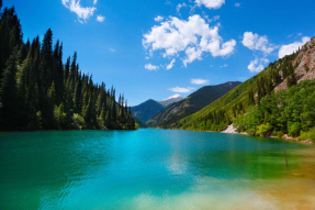 Горное озеро