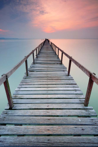 Мост на озере