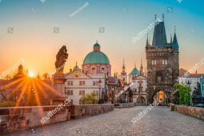 Город в закате