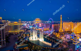 Вечерний город