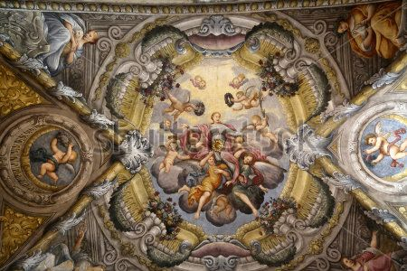 Фреска на стелі