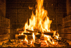 Огонь в камине