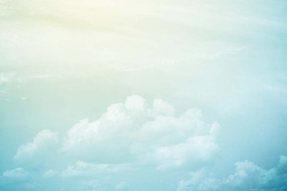 Небо з хмарами