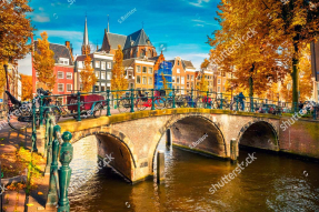 Мосты города на воде