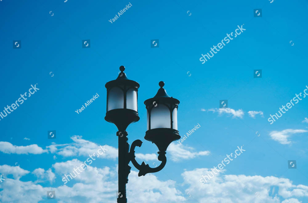 Уличный фонарь