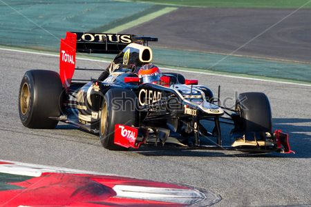 F1