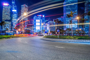 Вечерний город