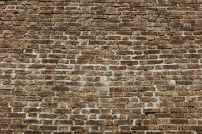 Кирпичная стена