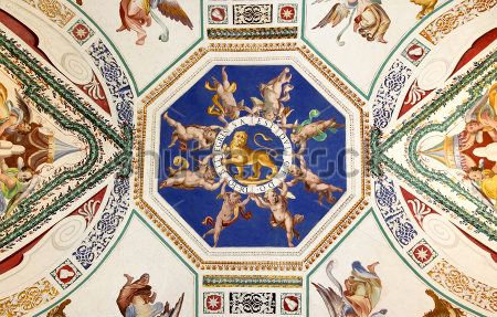 Фреска на потолке